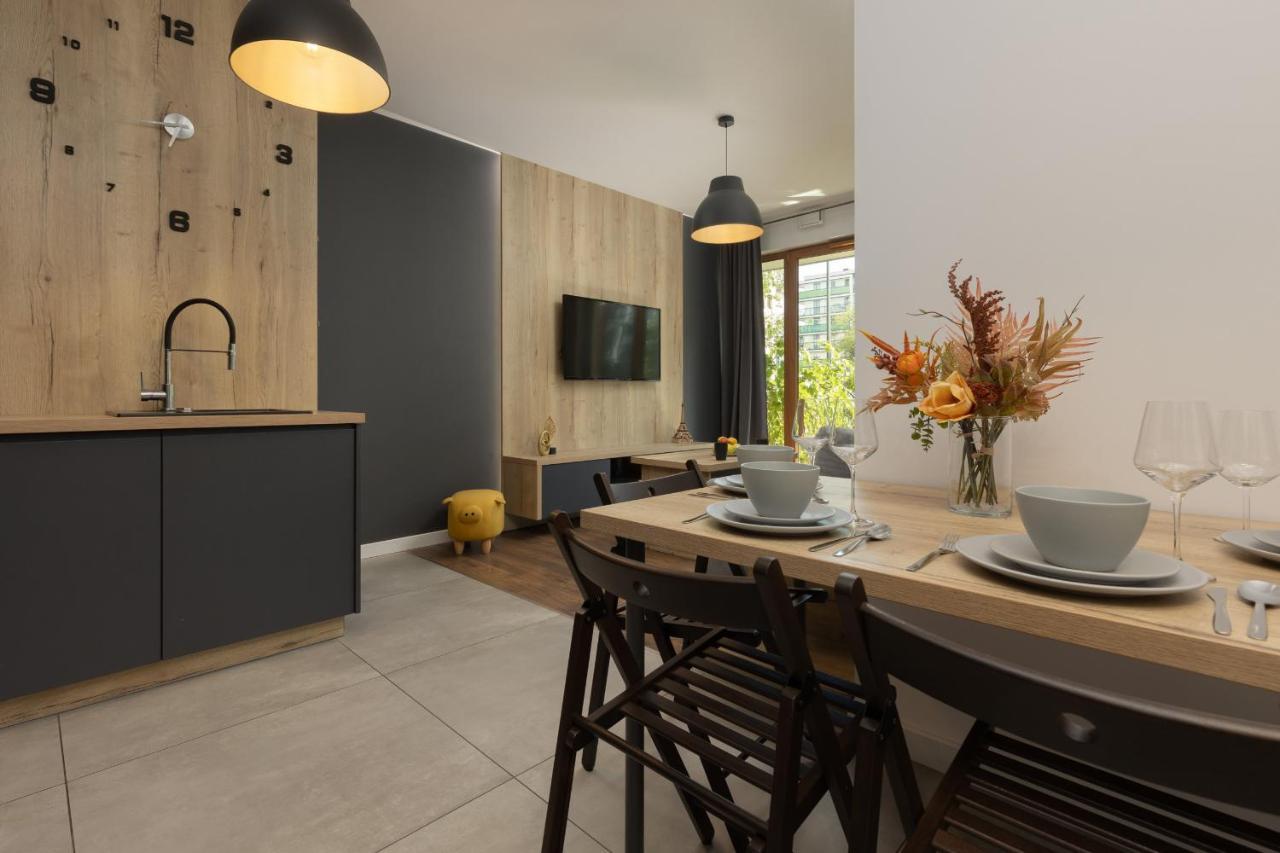 Modern Cinema Experience By Renters Apartament *