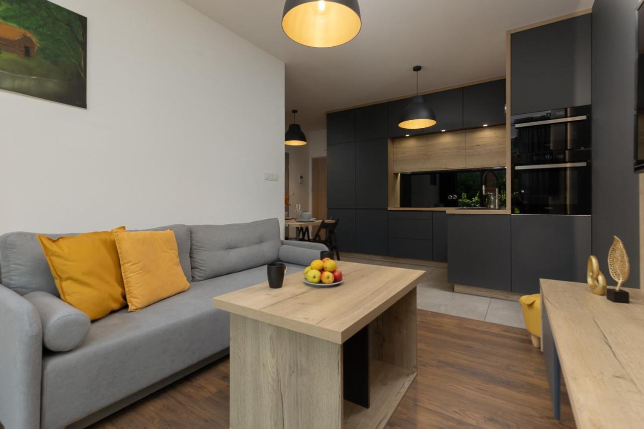 Modern Cinema Experience By Renters * Warszawa